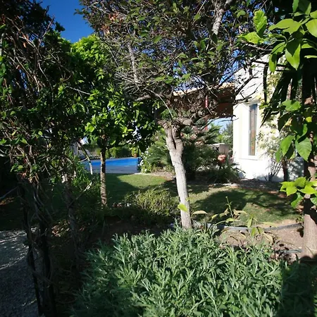 Vilă Sofia Neo Chorio