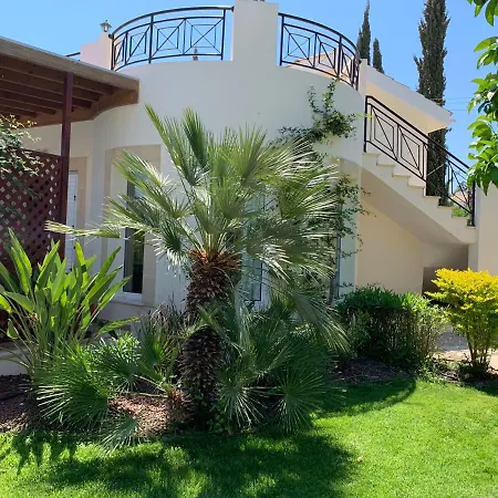 Sofia Neo Chorio