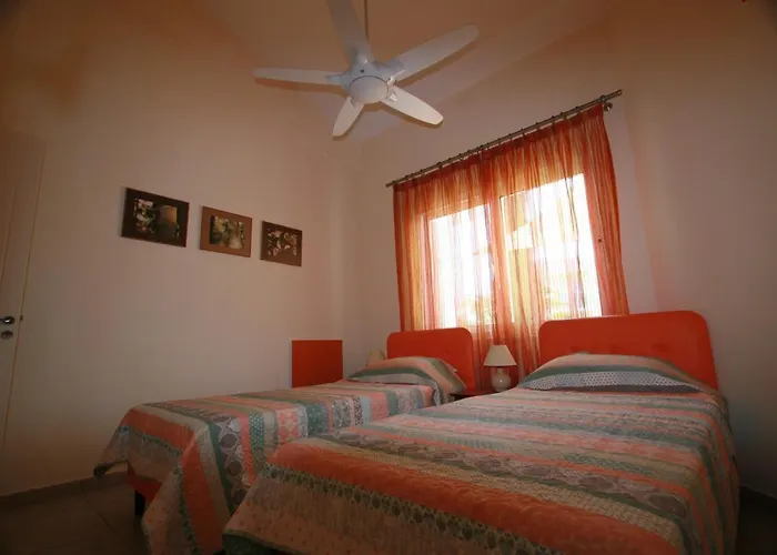 Sofia Vila Neo Chorio